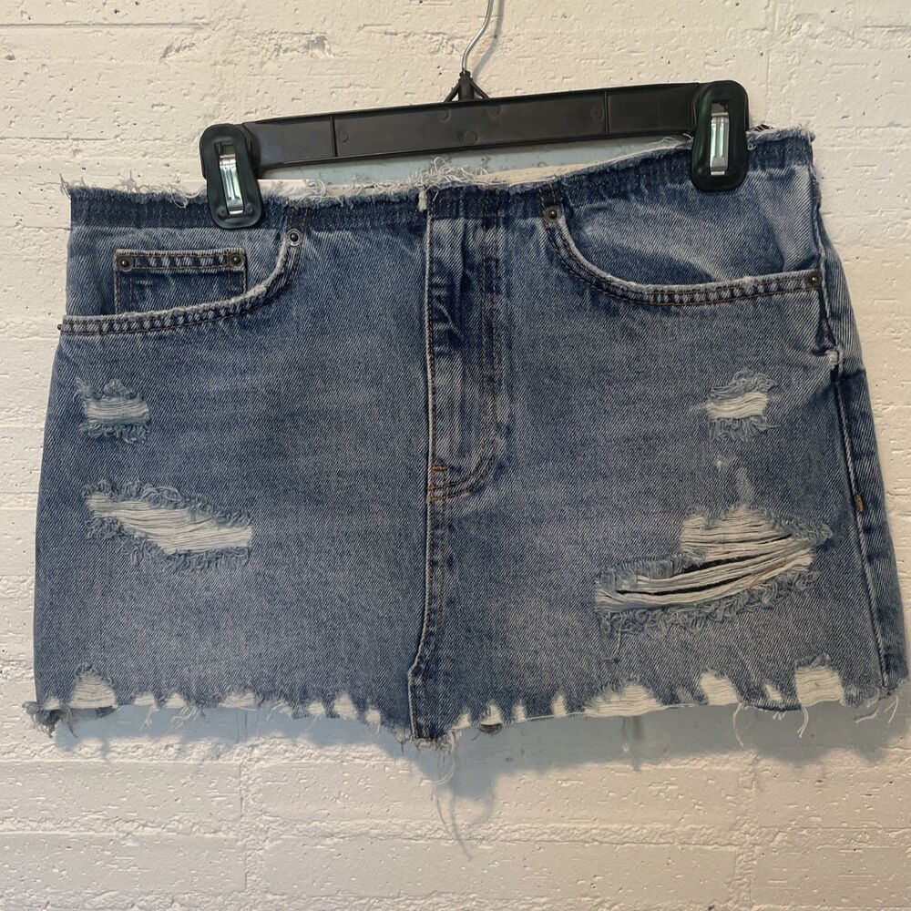 NWT Zara Women’s Raw Waist Skirt S